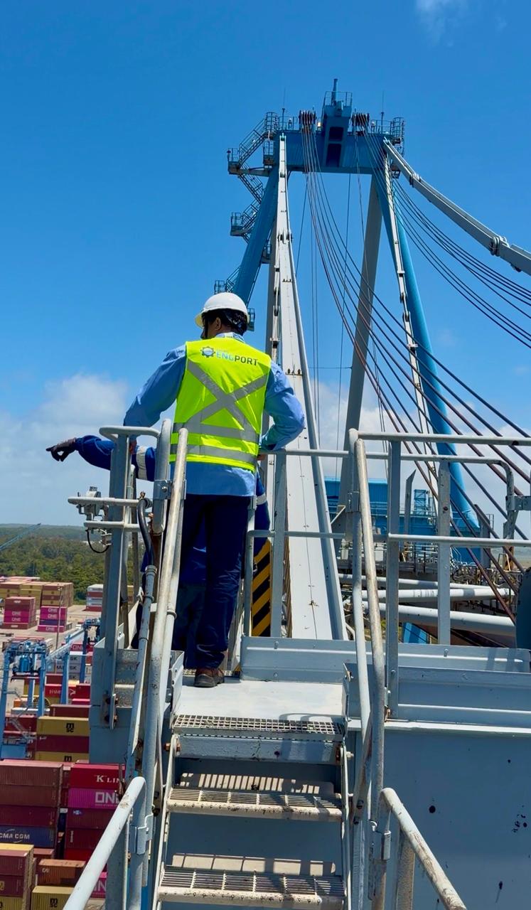 Soluções Portuárias & Industriais